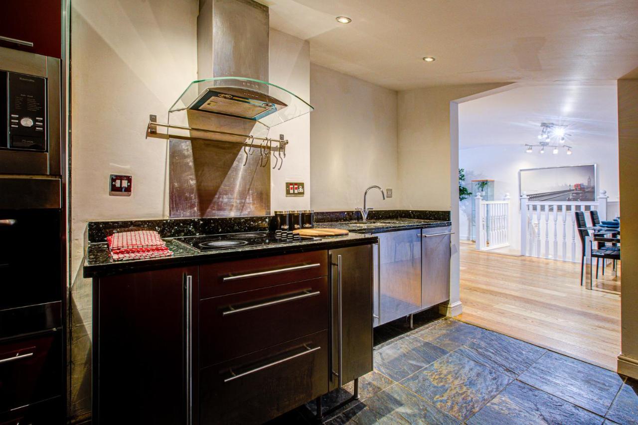 Statera Apartments - Thames View ロンドン エクステリア 写真
