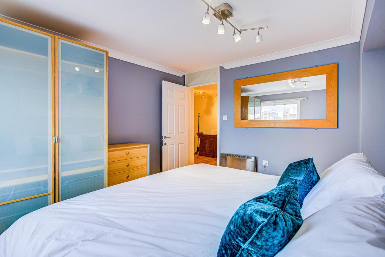Statera Apartments - Thames View ロンドン エクステリア 写真
